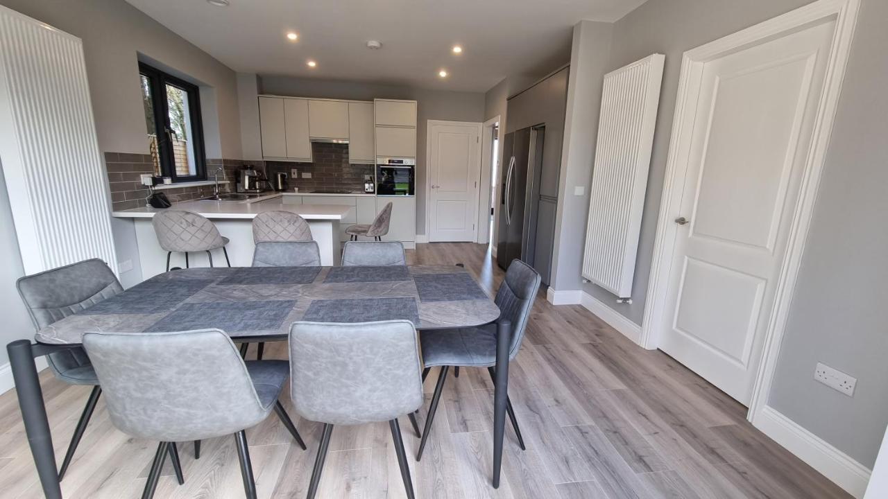 Entire Modern Home With Seaview And Parking Wicklow Exterior photo